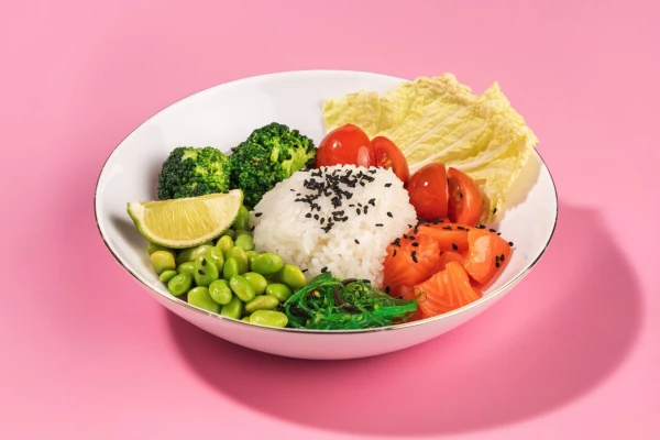 Поке с лососем