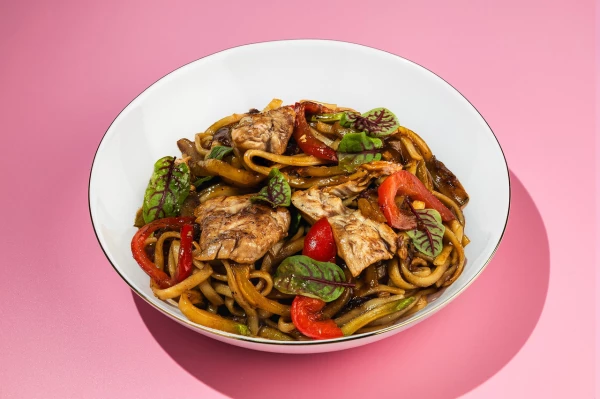 Удон с курицей