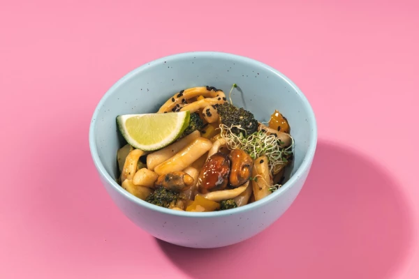 Токпокки с морепродуктами