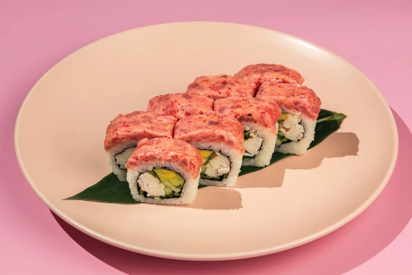 Ролл Спайси Магуро 