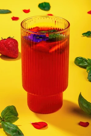 Клубничная свежесть