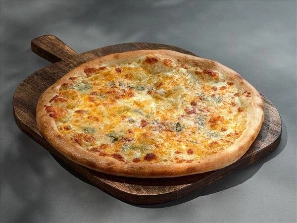 Пицца чиззи