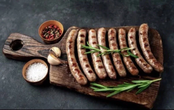 Нюрнбергские колбаски на углях