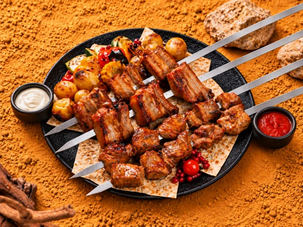 Ассорти из свинины с овощами