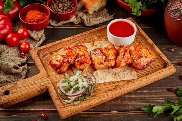 Шашлык из филе куриного бедра