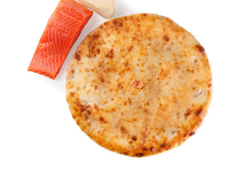 Пирог с семгой и сыром