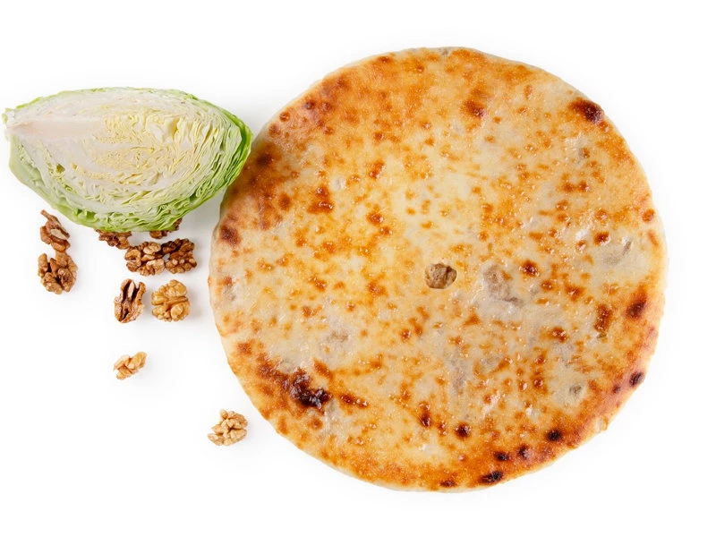 Пирог с капустой и грецким орехом