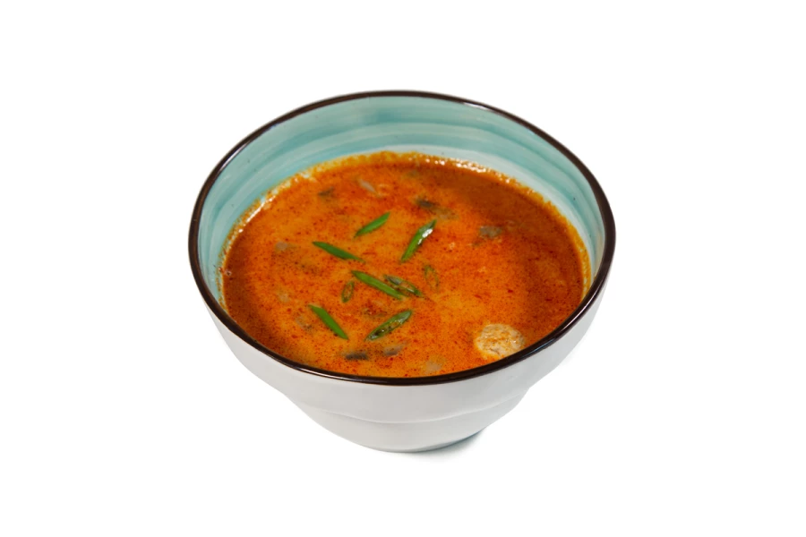 Том-ям с курицей