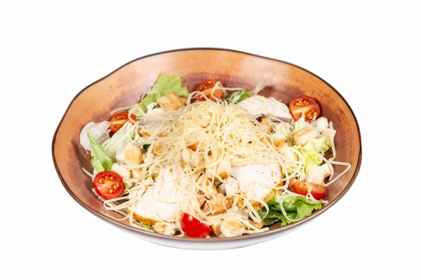Салат Цезарь с курицей
