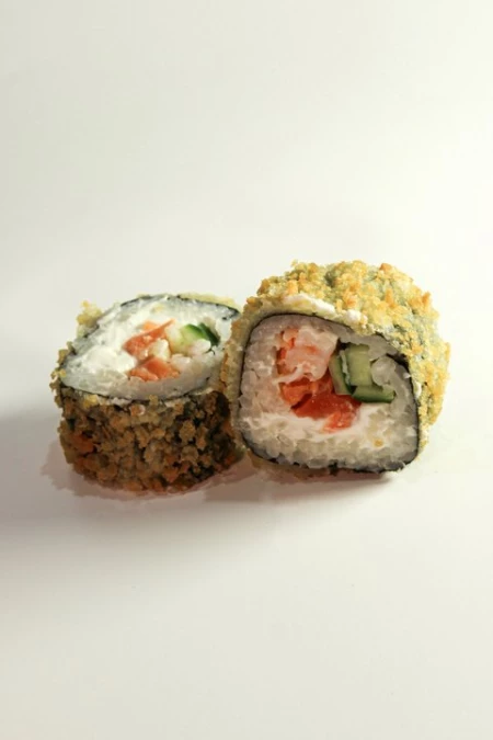 Горячий с креветкой и лососем