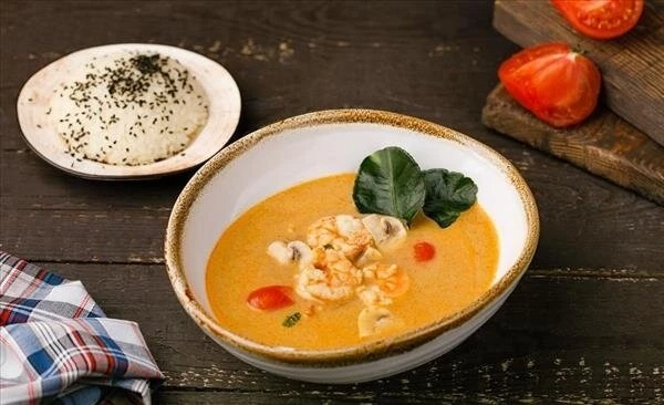 Том Ям с курицей