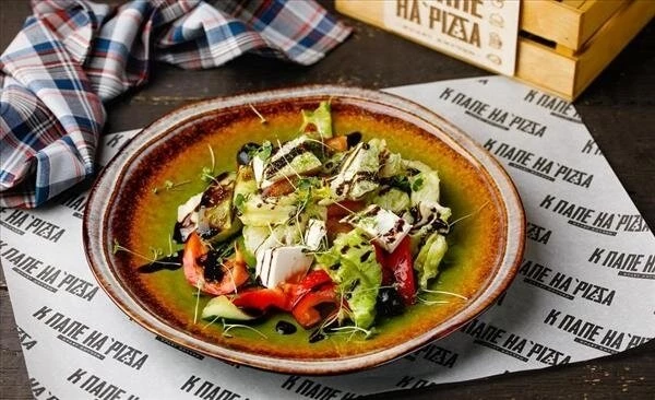 Греческий с фета 200г