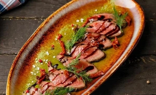 Ростбиф из телятины 100г