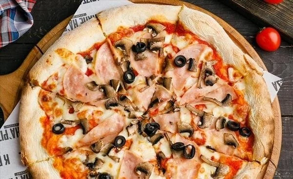 Пицца с ветчиной и грибами 530г