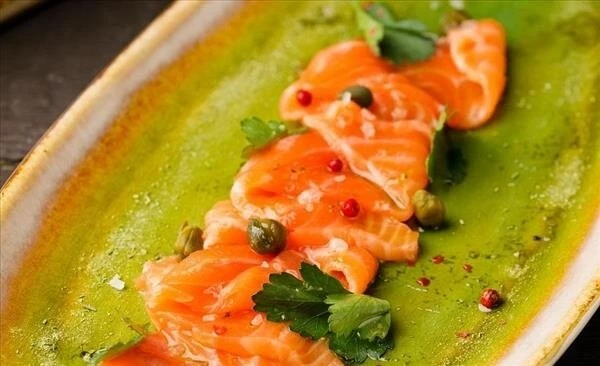 Лосось слабой соли 100г