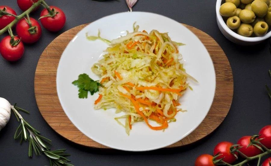 Салат из свежей капусты