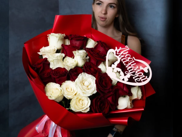 Любимой мамуле (31 эквадорская роза)