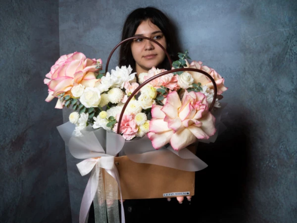 Нежный жест