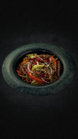 Салат с телятиной и фасолью 