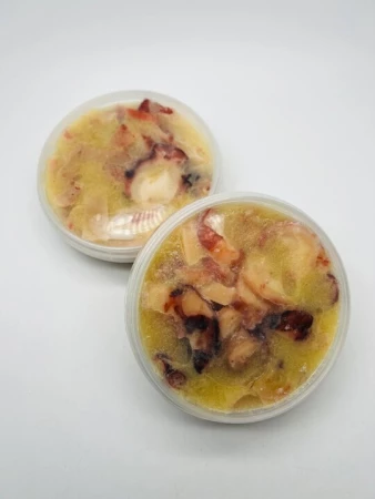 Прессервы из осьминога в горчичном соусе