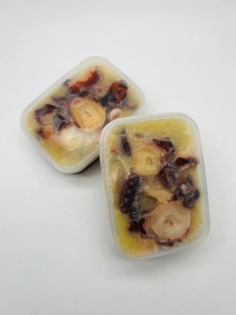 Прессервы из осьминога в горчичном соусе