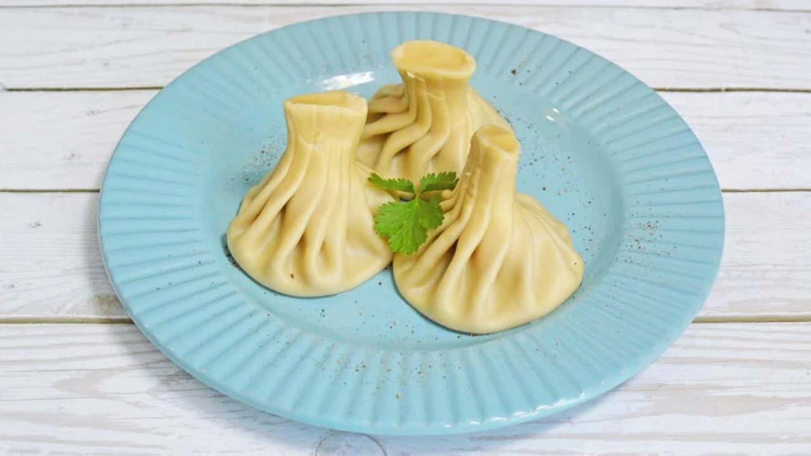 Хинкали с бараниной и говядиной вареные