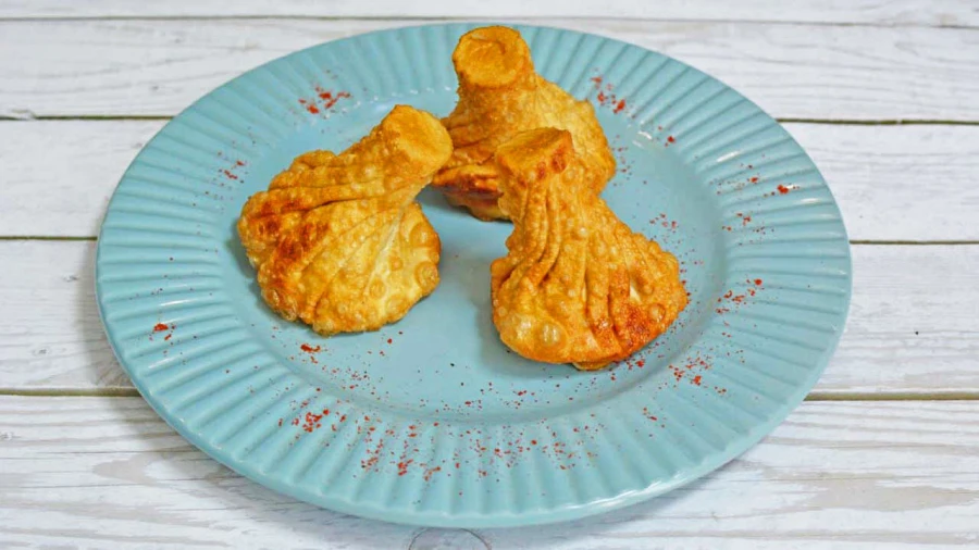 Хинкали с грибами и сыром жареные