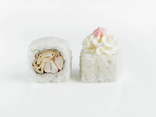 Ролл Креветка Томаго