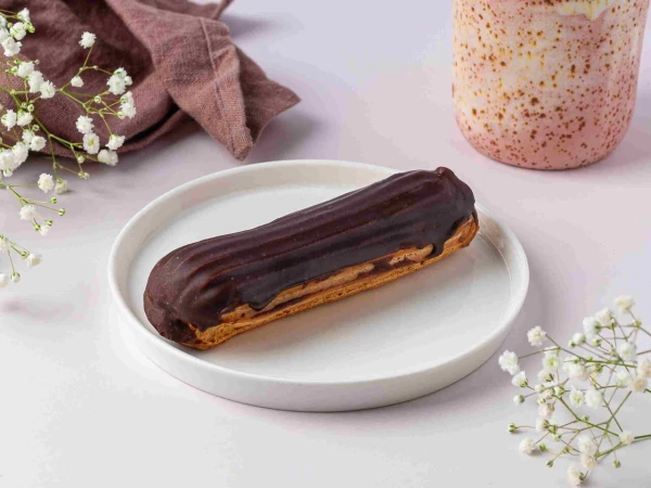 Эклер Шоколадный