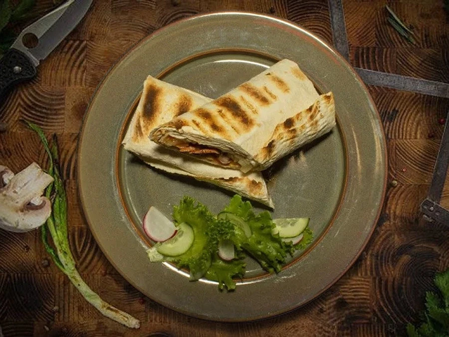 Куриный шашлык в лаваше