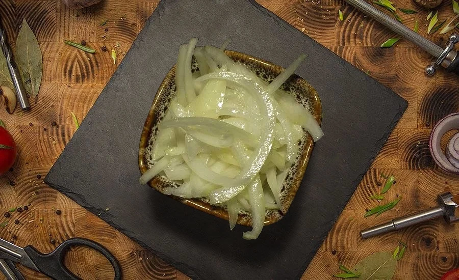 Маринованный лук