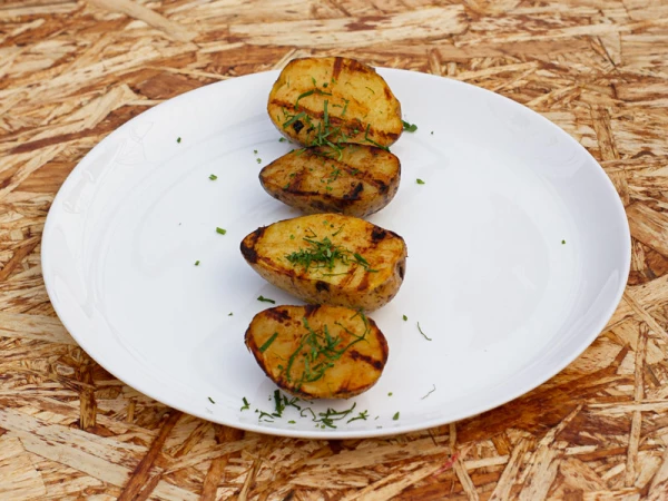 Картофель на гриле