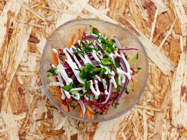 С сырокопчёной колбаской