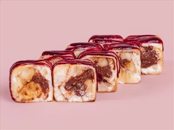 Ягодный Банан-Ролл