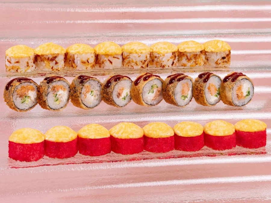 Сет роллов «Три лосося» ( 24 шт.)