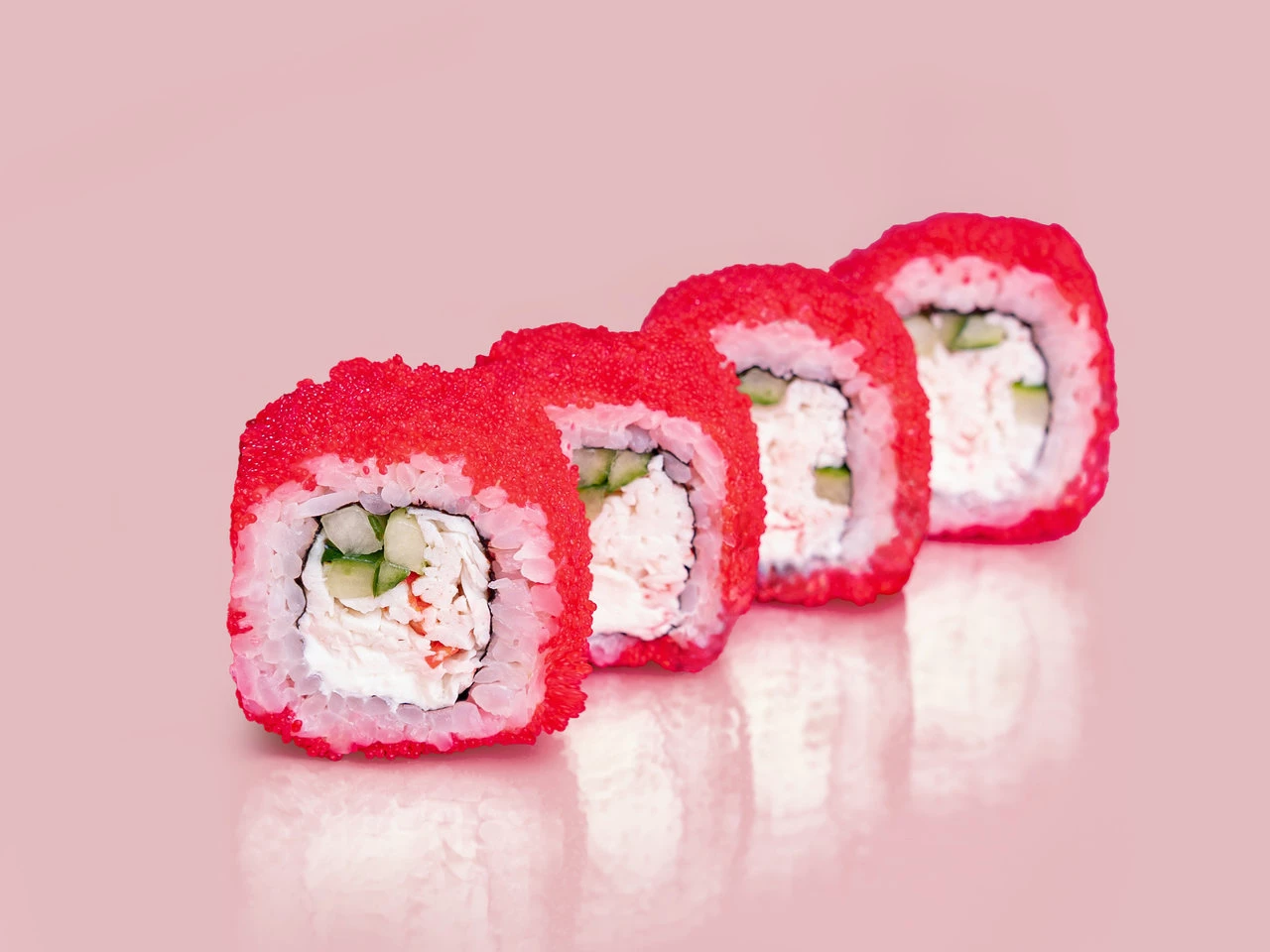 Роллы «Калифорния с крабом»