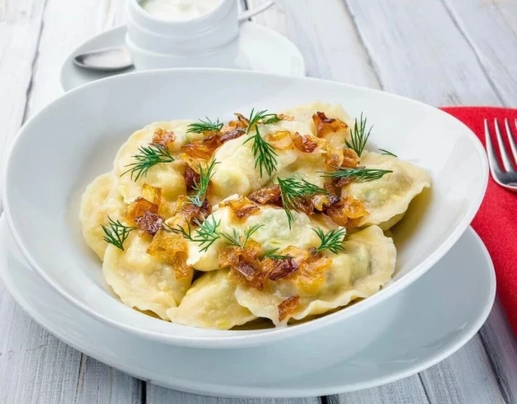 Вареники с картофелем и шампиньонами- порция