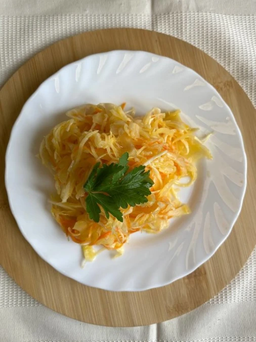 Салат из свежей капусты