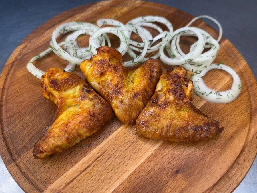 Шашлык из куриных крылышек (3 шт)