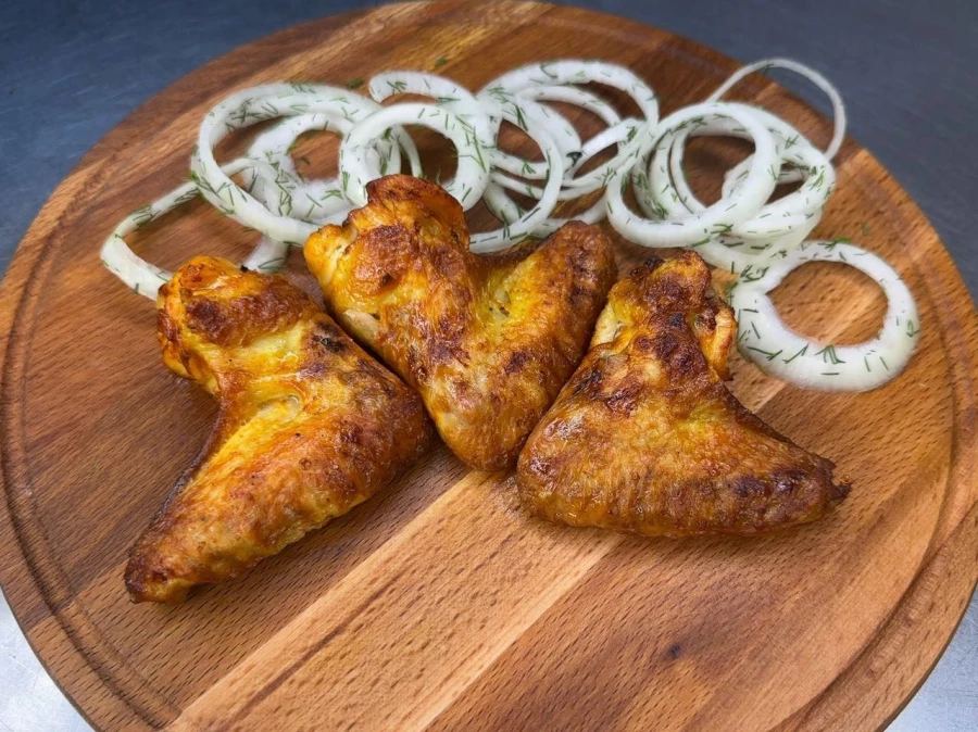 Шашлык из куриных крылышек (3 шт)
