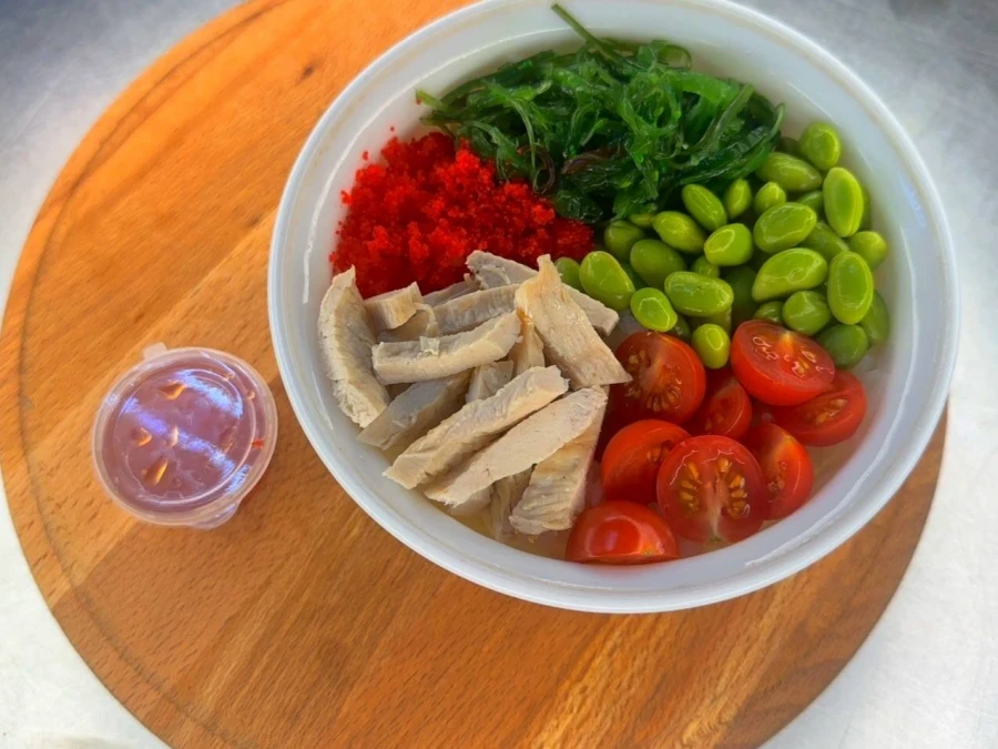 Поке с курицей