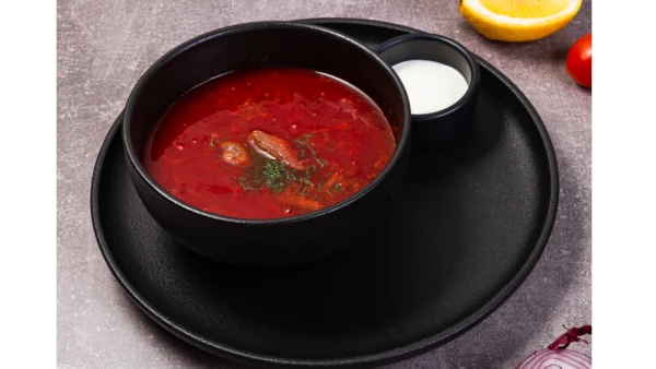 Борщ со сметаной