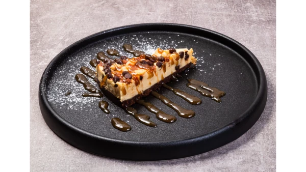 Чизкейк карамельно-ореховый