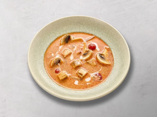 Том ям с курицей