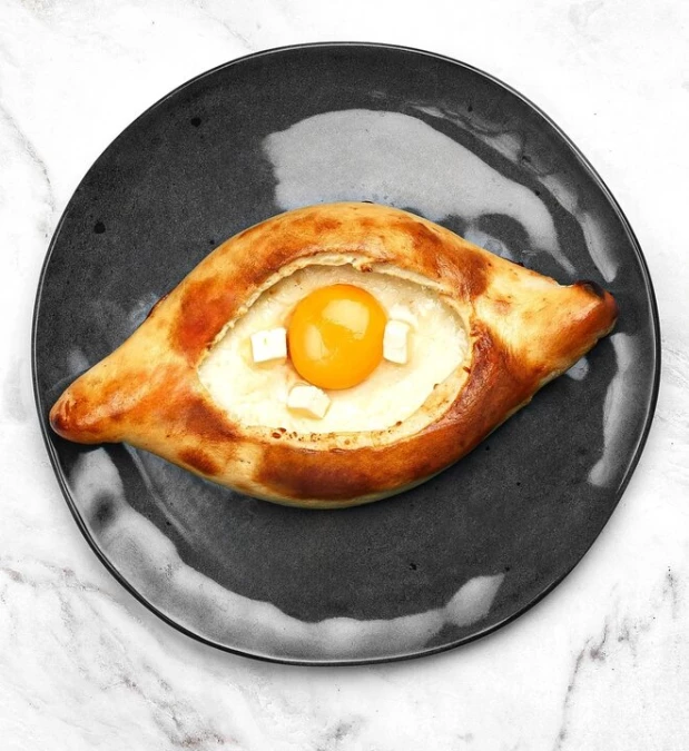 Хачапури по-аджарски