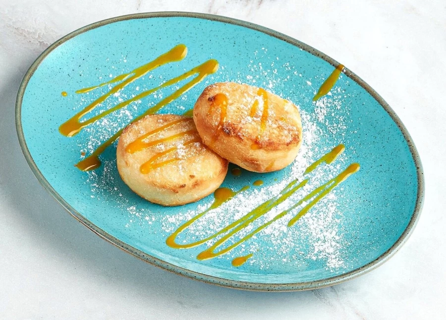 Сырники со сметаной