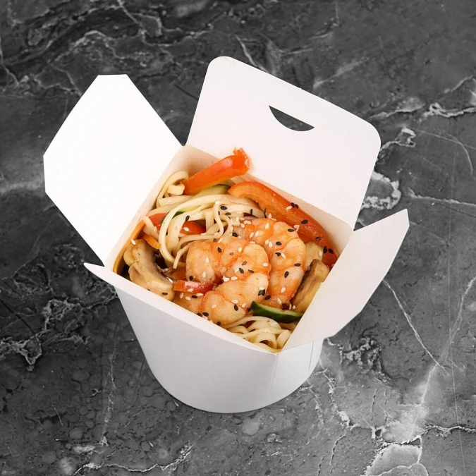 Wok с креветками 
