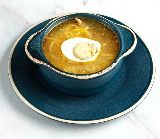 Куриный суп с домашней лапшой