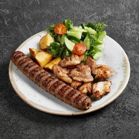Мясные шашлычки микс 