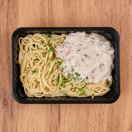 Фрикасе из курицы с грибами ланч